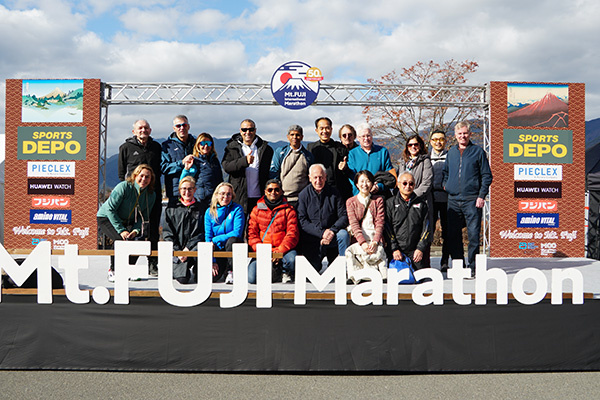 STUDIO + PERFORMANCE BASE